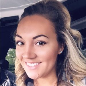 Meet your Posher, Bethany